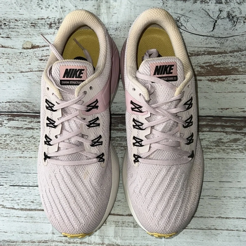 Nike Women’s Zoom Structure 22 'Platinum Violet' Platinum Violet /Black Size 8 - Picture 2 of 12